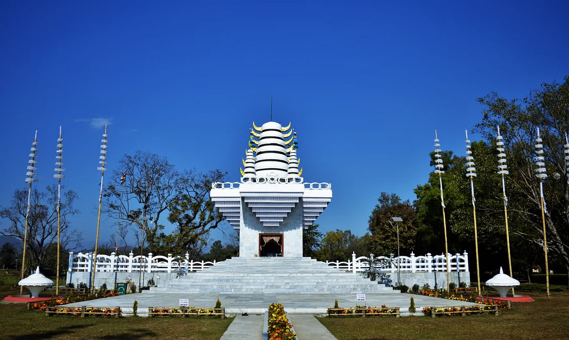 famous-landmarks-of-imphal
