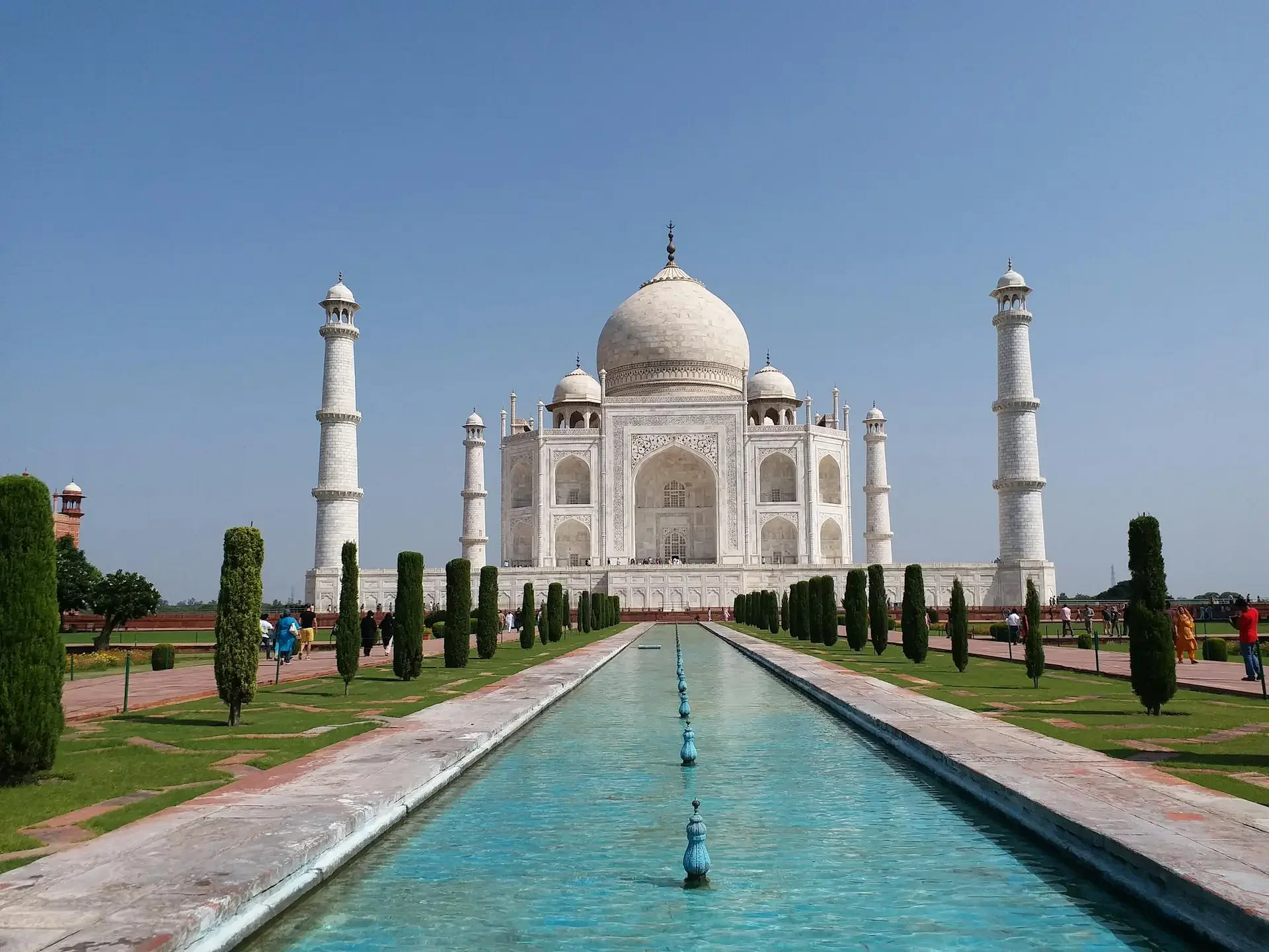 places-to-visit-in-agra