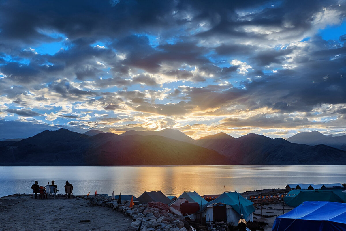 best-time-to-watch-sunrise-and-sunset-in-ladakh