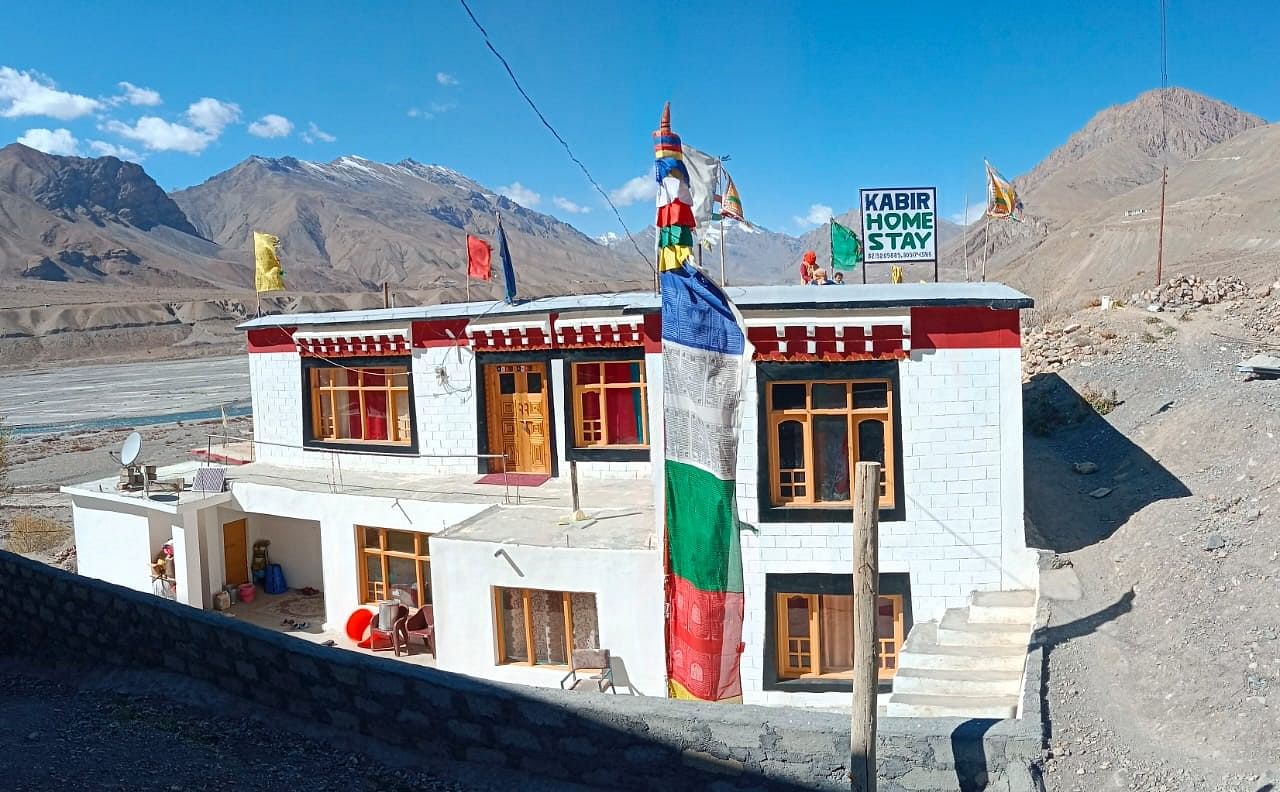 homestays-in-kaza