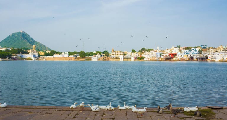 pushkar-lake