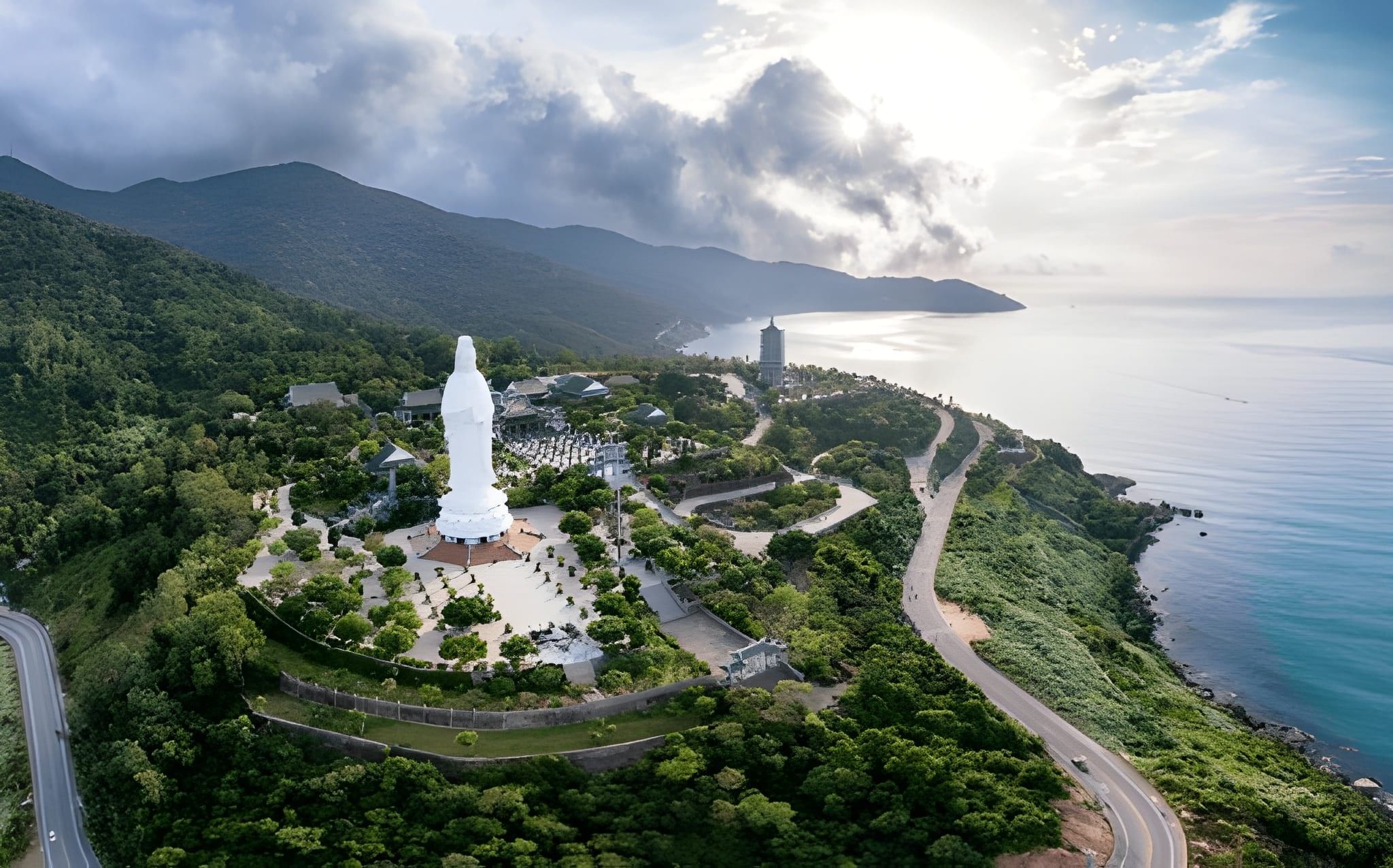 linh-ung-pagoda-da-nang-lady-buddha-statue