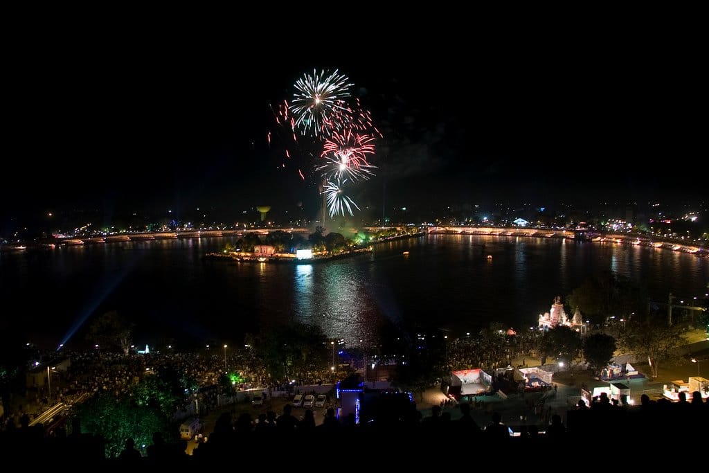 kankaria-carnival-ahmedabad