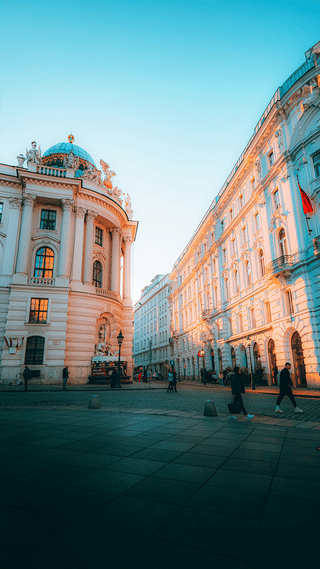 europe-backpacking-trip-paris-amsterdam-prague-vienna-11n-12d