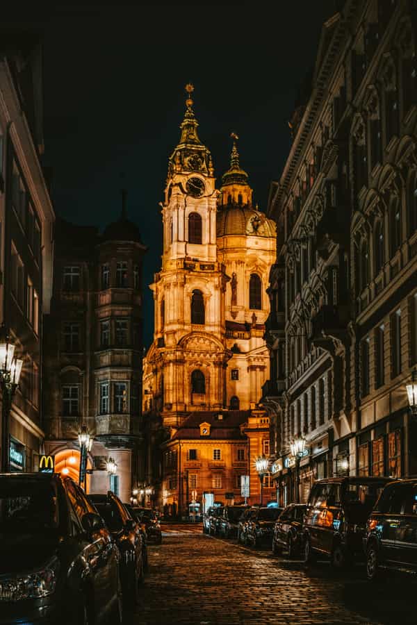 9-Day Europe Backpacking Tour 2026: Prague to Budapest