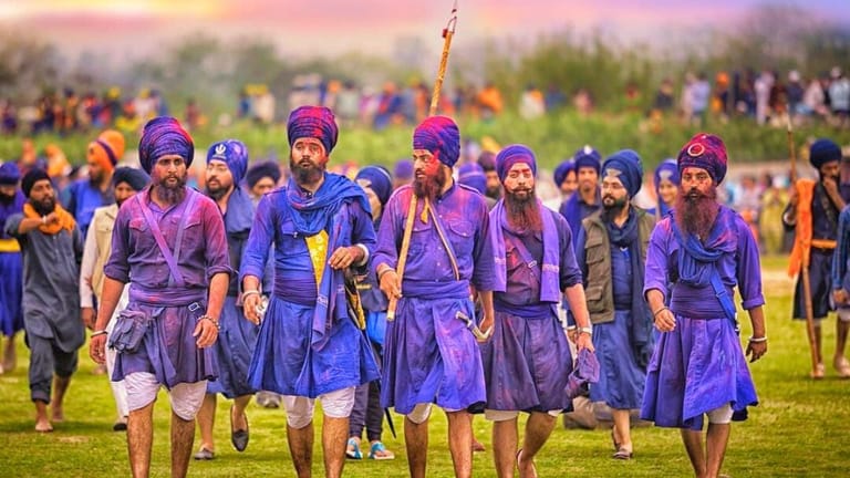 hola-mohalla