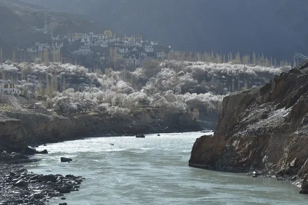ladakh-in-april