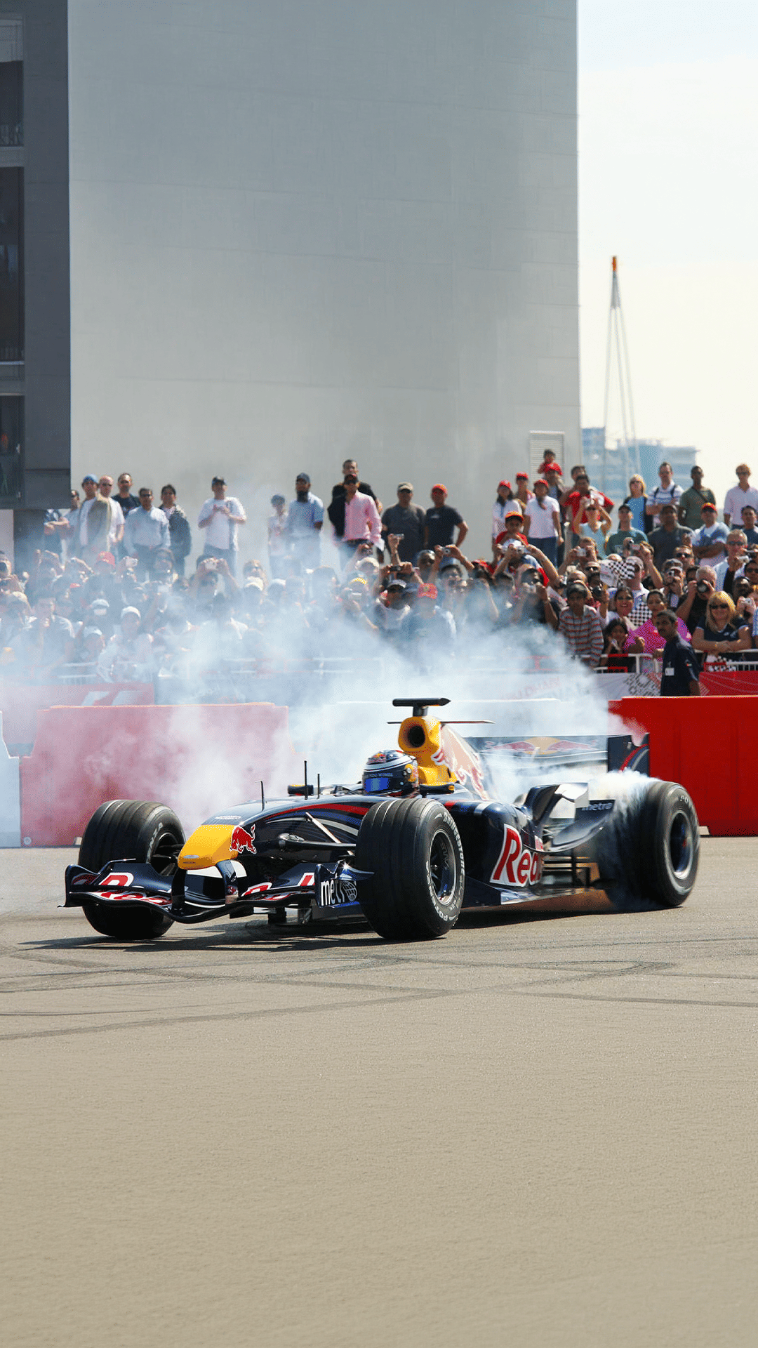 F1 Abu Dhabi Weekend: From Skyline to Start Line