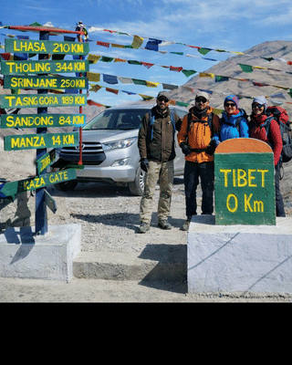 lepcha-la-pass-tibet-car