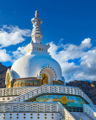 shanti-stupa-ladakh