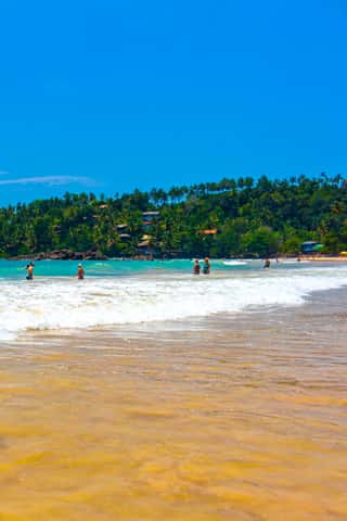 mirrisa-beach
