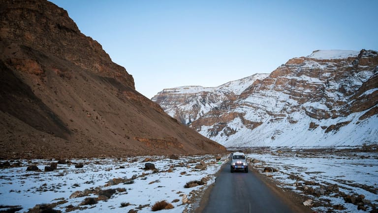 how-to-reach-spiti-valley-by-road