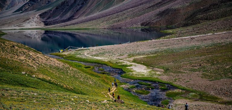 chandratal-lake-camping