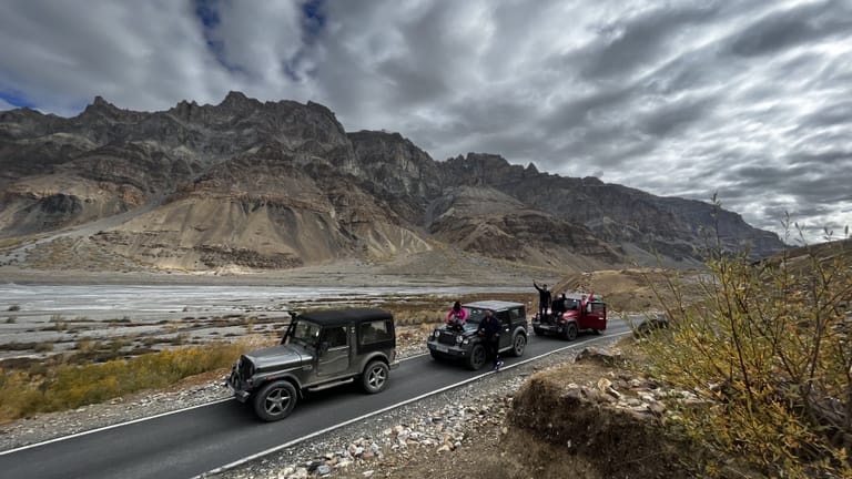 visit-kunzum-pass