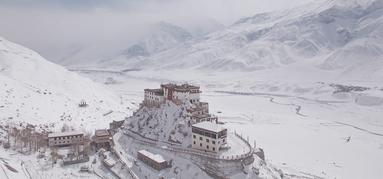 best-time-to-visit-spiti-valley-for-snow