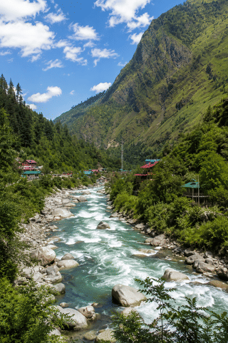 tirthan valley himachal