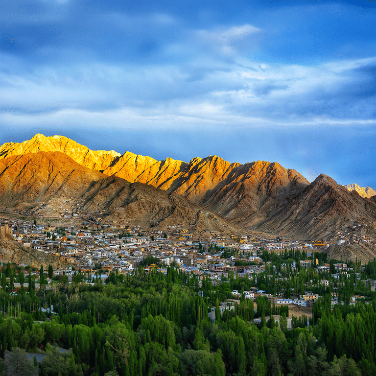 Day 1: Arrival in Leh - Evening Team Session
